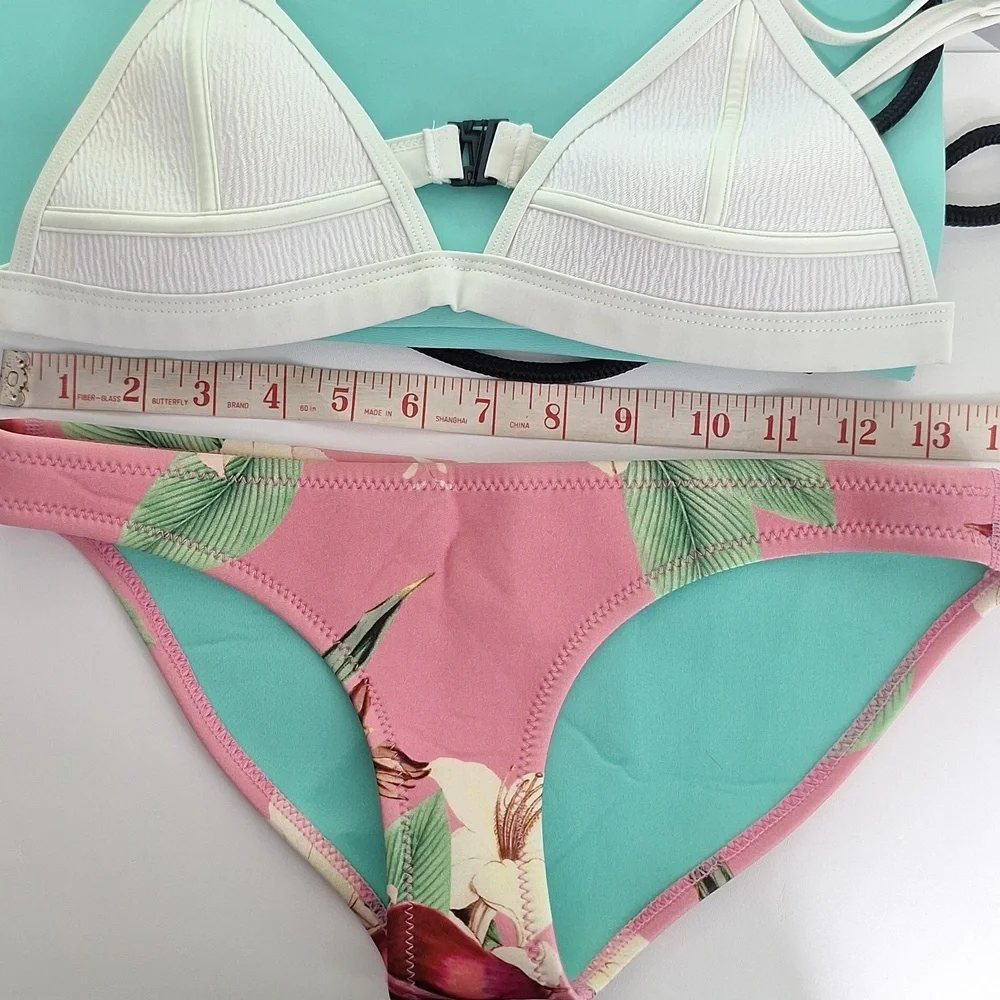 Triangl Swimwear White and Pink Bikini Swim Cinch Bag